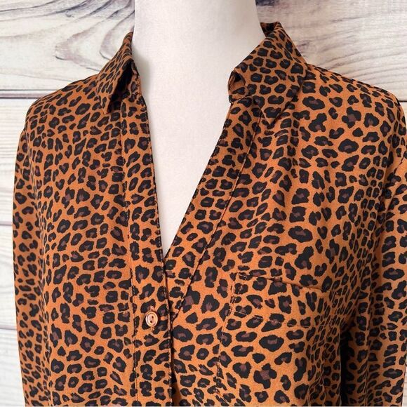 The Limited Brown Leopard Print V Neck Button Down Long Sleeve Blouse - Picture 4 of 10